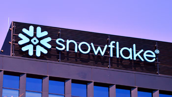 Snowflake财报:企业希望获得Anthropic之外的备选缓冲