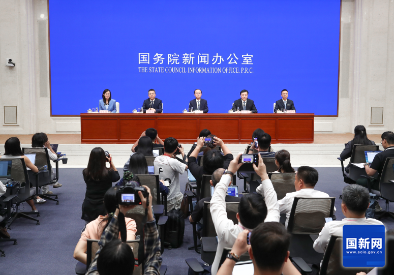 汇聚200多个AI大模型	，第五届数贸会9月23日杭州启幕
