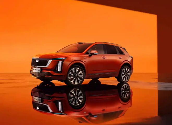 凯迪拉克XT5 PHEV上市：纯电续航215km，权益价25.99万元起