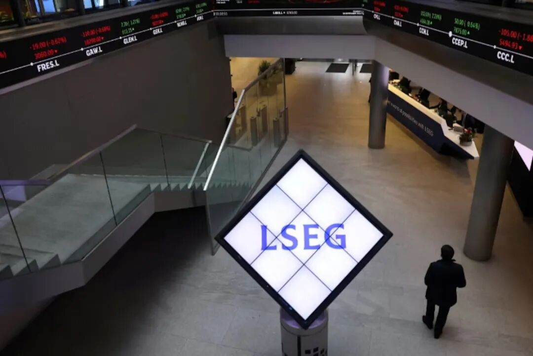 英镑GBPUSD强势信号出现！英国7月GDP大超预期，加息押注急升